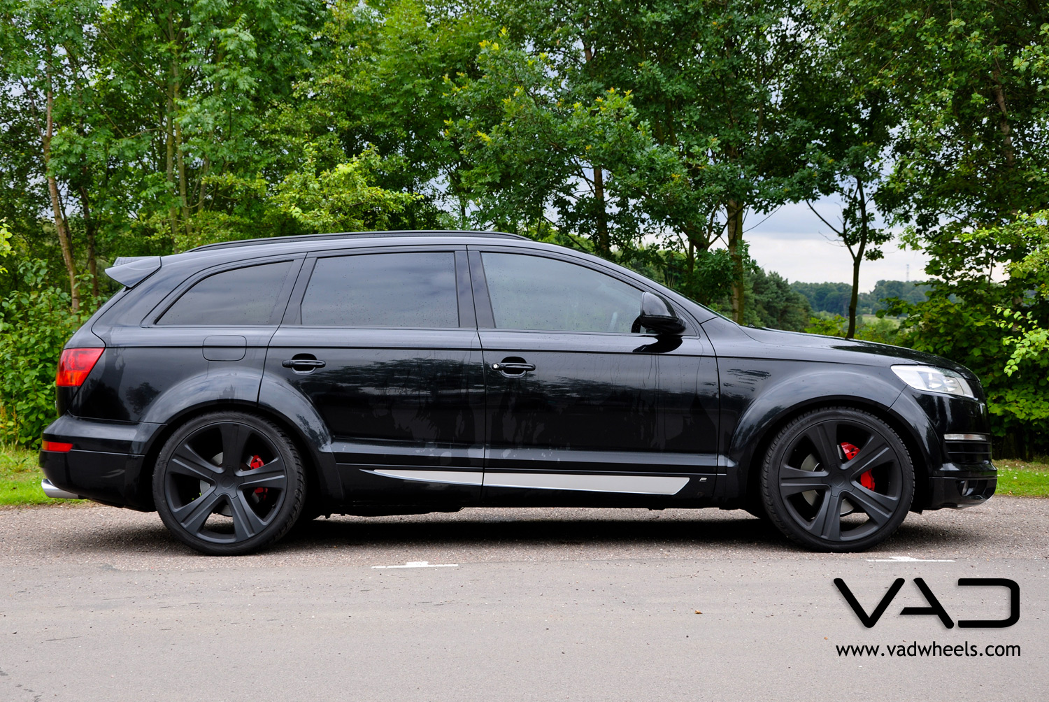 Audi Q7 Blacked Out