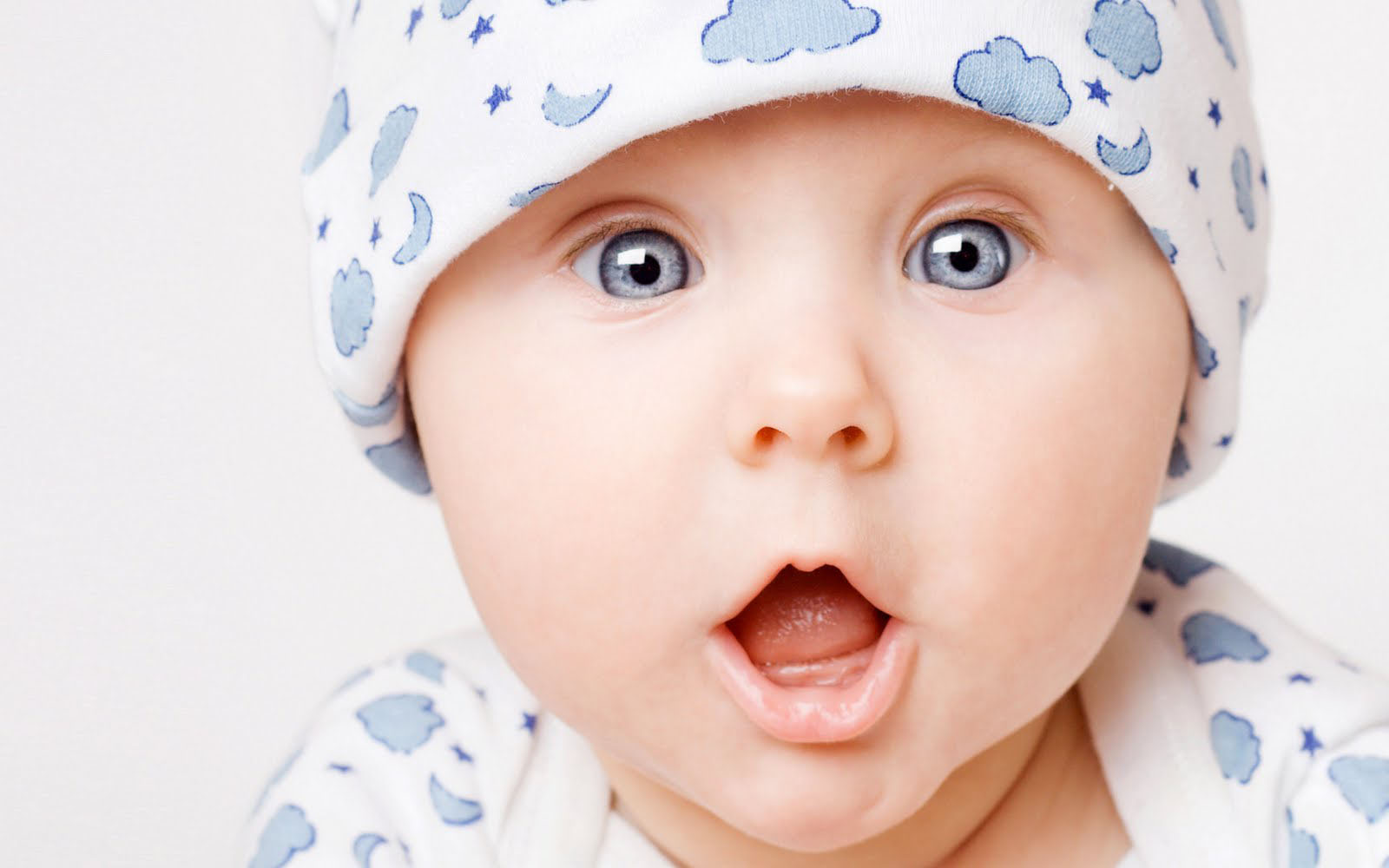 30 Cute Babies Special Moments Pictures