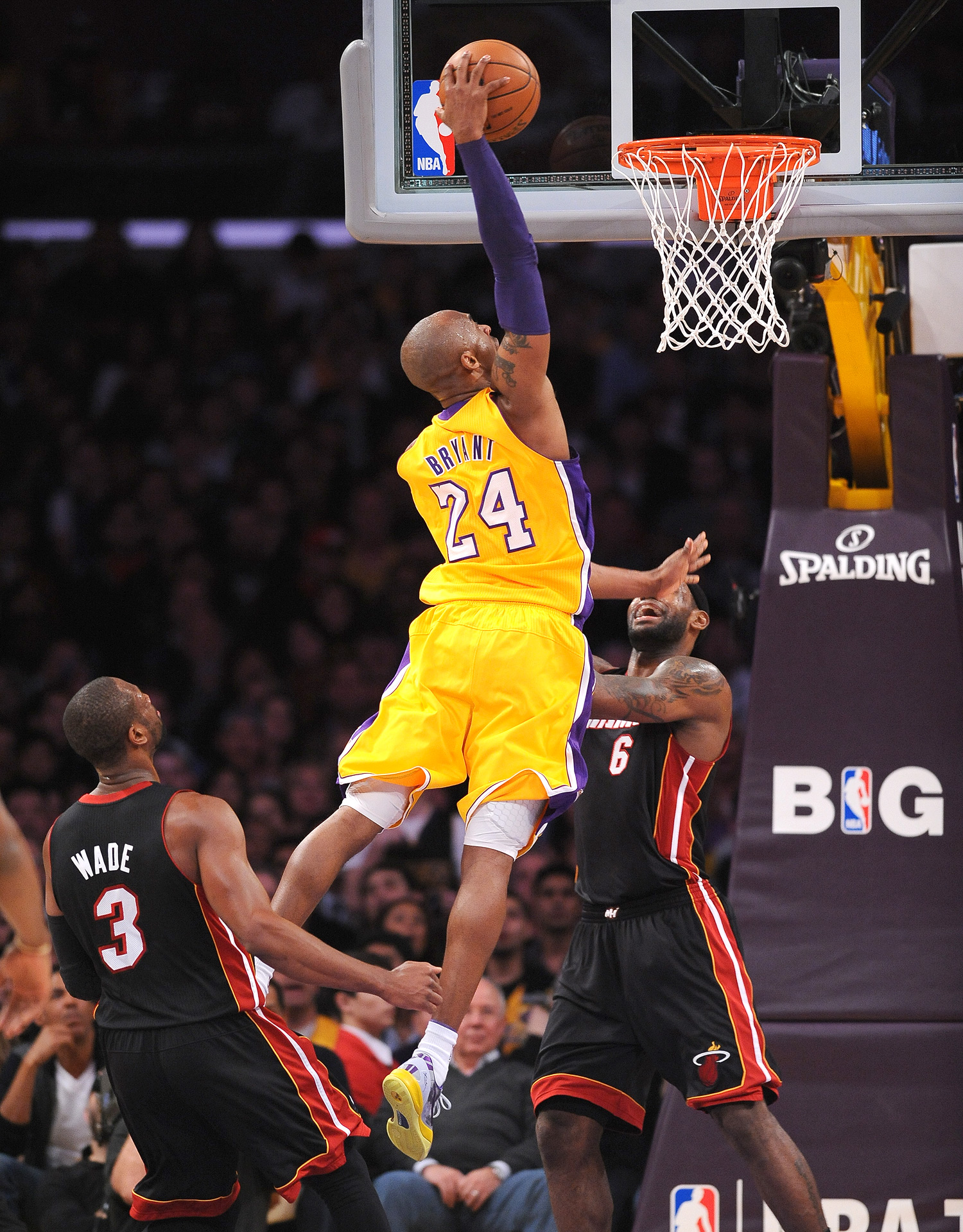 Kobe Bryant Dunk Pictures 98