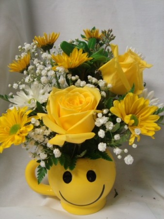 http://theartmad.com/wp-content/uploads/2015/08/Happy-Birthday-Yellow-Roses-Bouquet-11.jpg